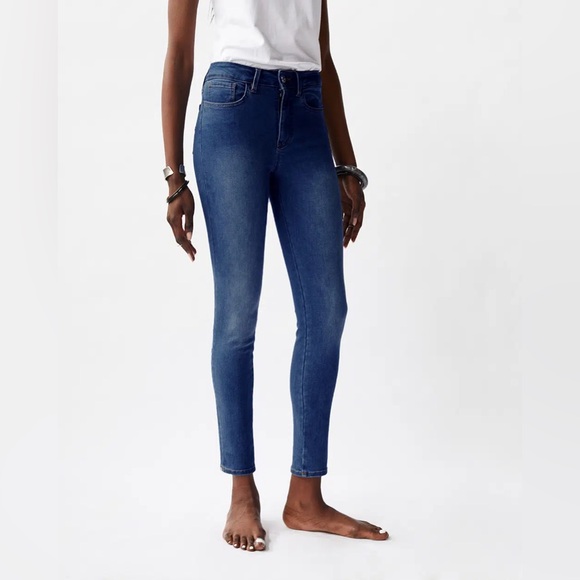 SHAFT JEANS Denim - NWT‎ SHAFT Jeans Dolly Giza Denim Stretch Women's Italian 40 US 26
